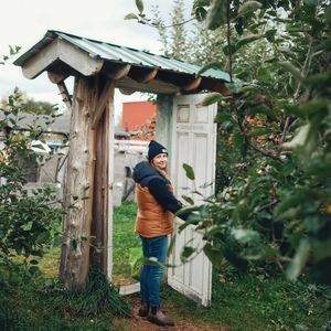 Meet your Posher, Dominique